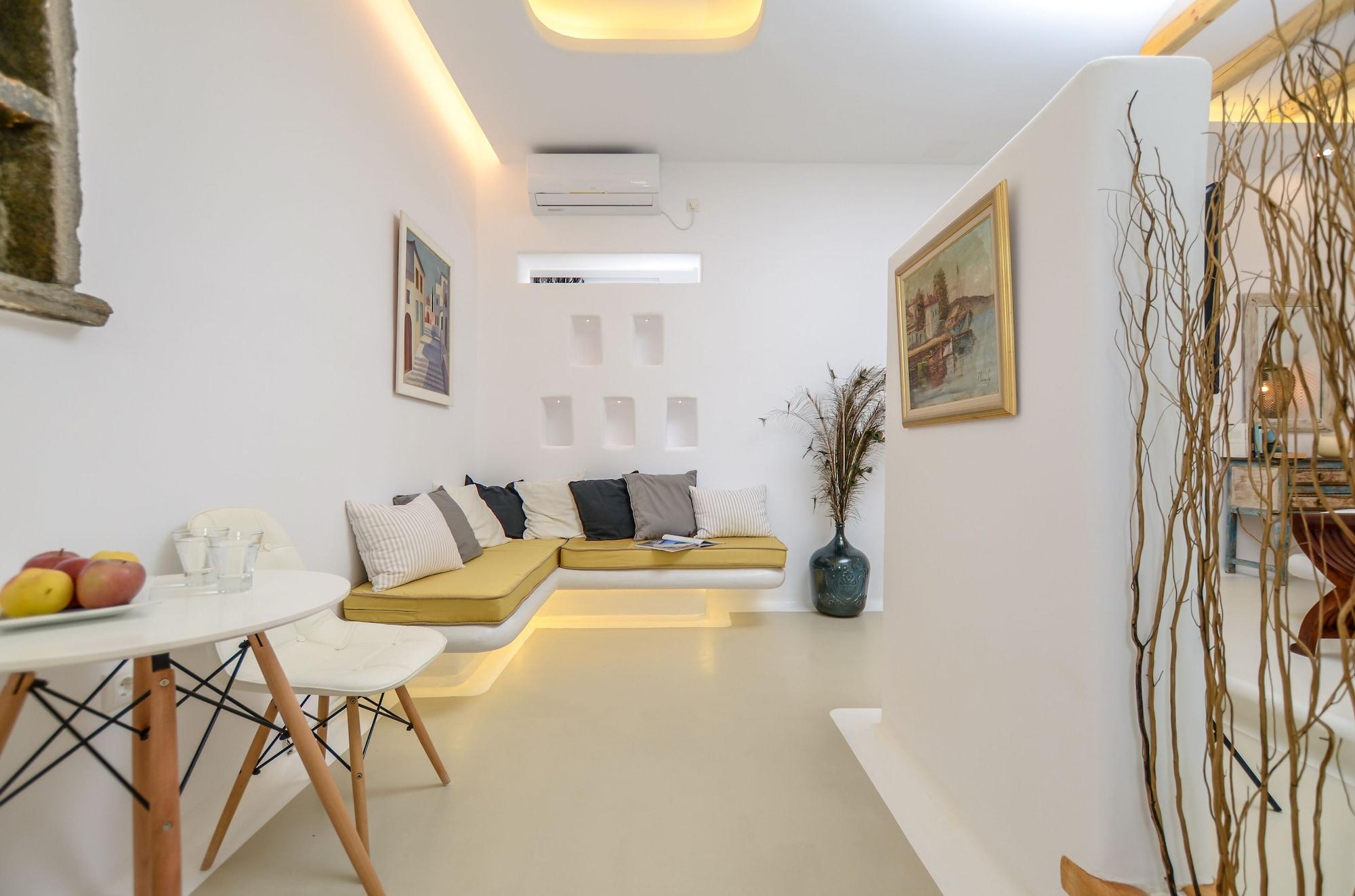 Valena Mare Suites & Apartments Plaka  Exterior photo