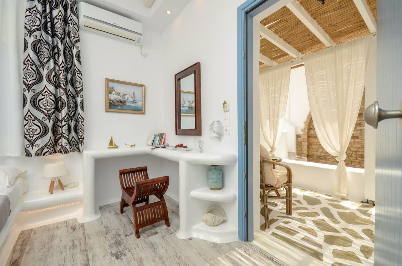 Valena Mare Suites & Apartments Plaka  Exterior photo